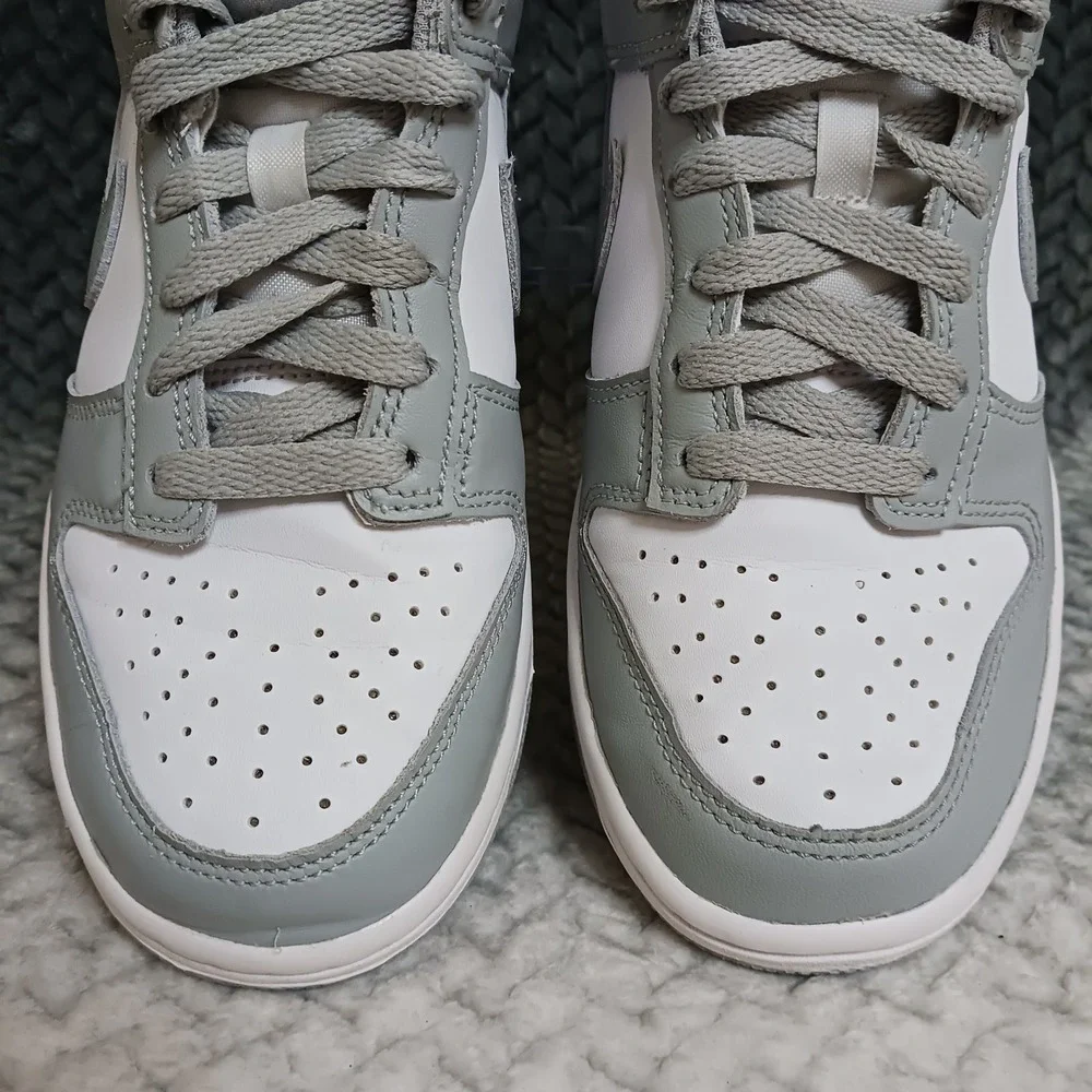 Nike Dunk Low GS White Light Smoke Grey Youth Sneakers Shoes Size 5.5Y